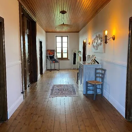 Villa Domaine Prive Avec Piscine Et 5,5 Hectares Nègrepelisse
