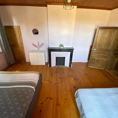 Domaine Prive Avec Piscine Et 5,5 Hectares *