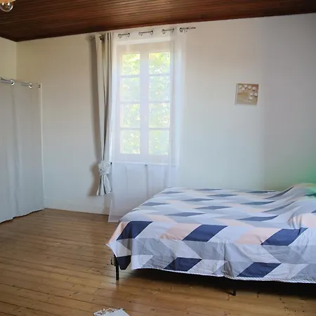 Domaine Prive Avec Piscine Et 5,5 Hectares Villa *