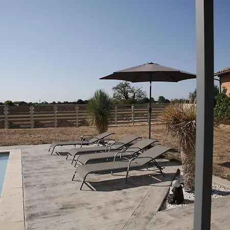 Villa Domaine Privé Avec Piscine Et 5,5 Hectares *