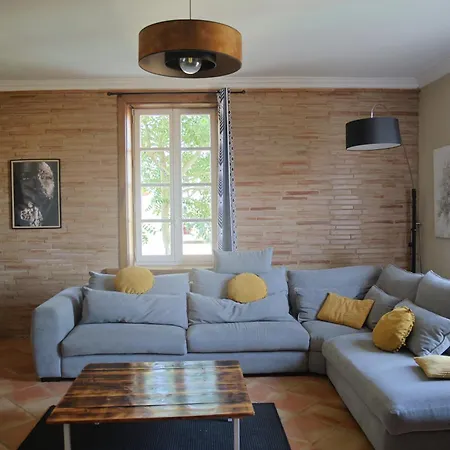 Domaine Prive Avec Piscine Et 5,5 Hectares Nègrepelisse